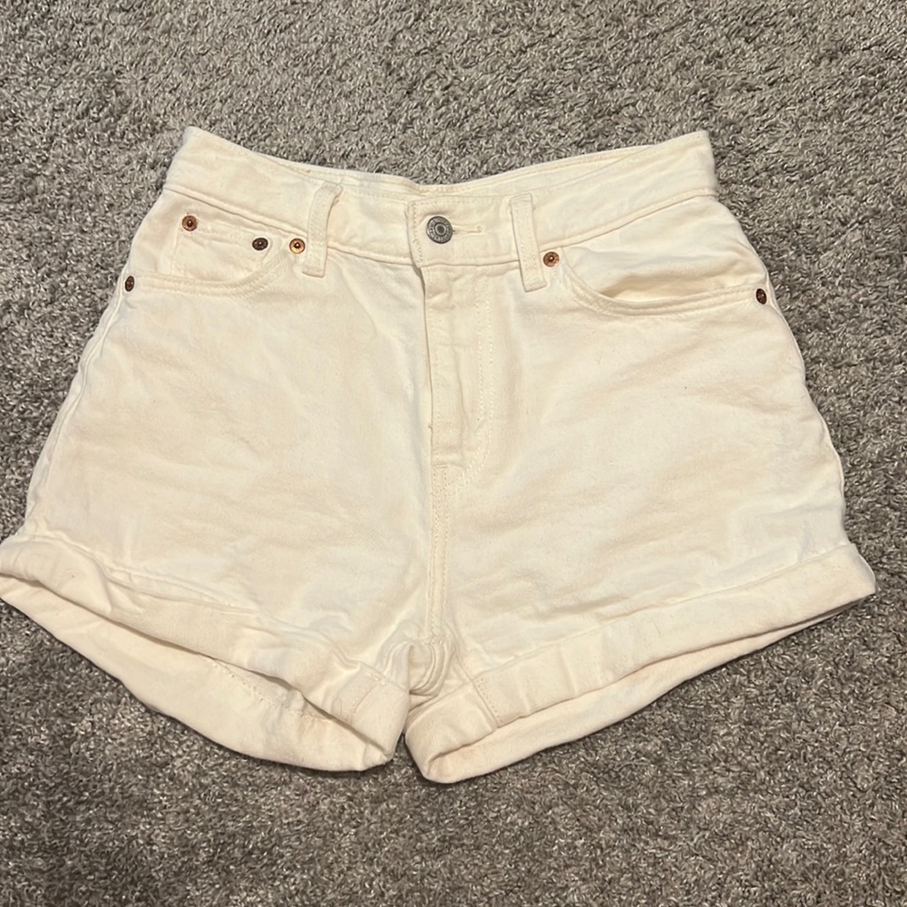 Levi’s A-Line Mom Shorts